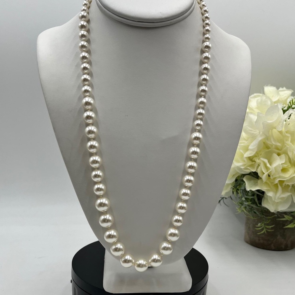 Sterling Silver Graduated 10-12mm Faux Pearl Single Strand‎ Necklace 23"